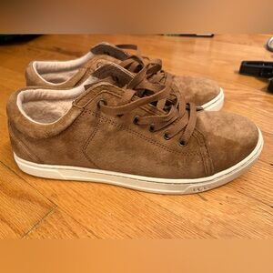UGGs Men's Tennis Shoes Brown Suede Low-Rise Fleece Lined sneakers